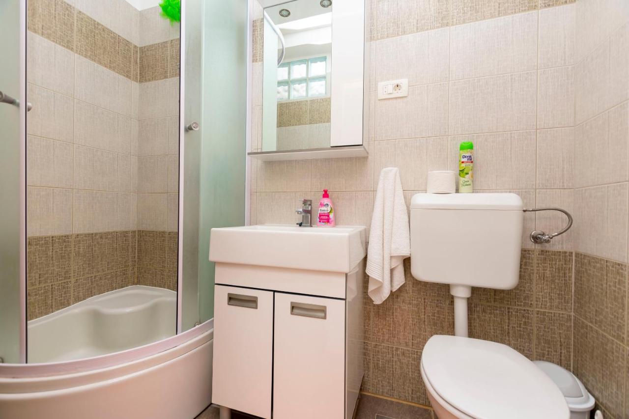 מימיצה Apartments Djani מראה חיצוני תמונה