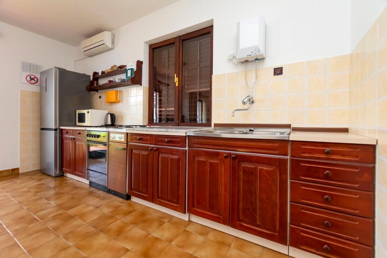 מימיצה Apartments Djani מראה חיצוני תמונה