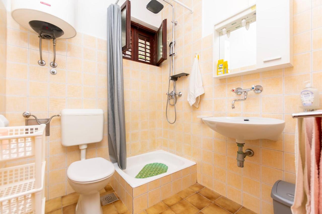 מימיצה Apartments Djani מראה חיצוני תמונה